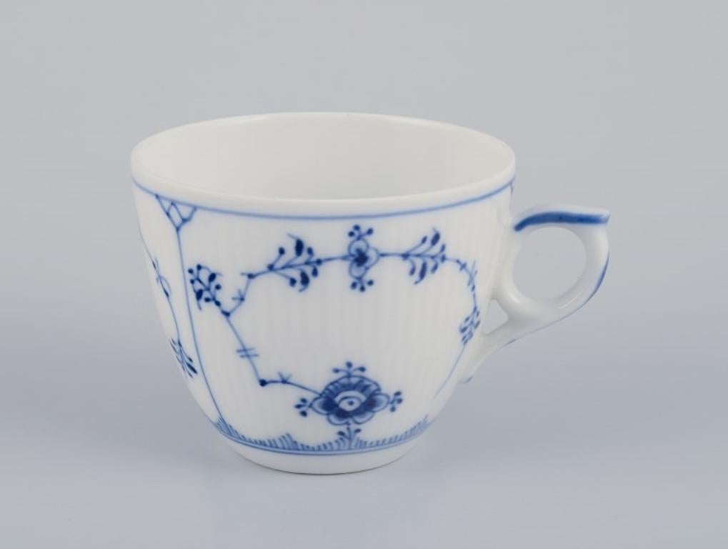 Danois Royal Copenhagen Blue Fluted Plain. Six tasses à café avec soucoupes en porcelaine en vente