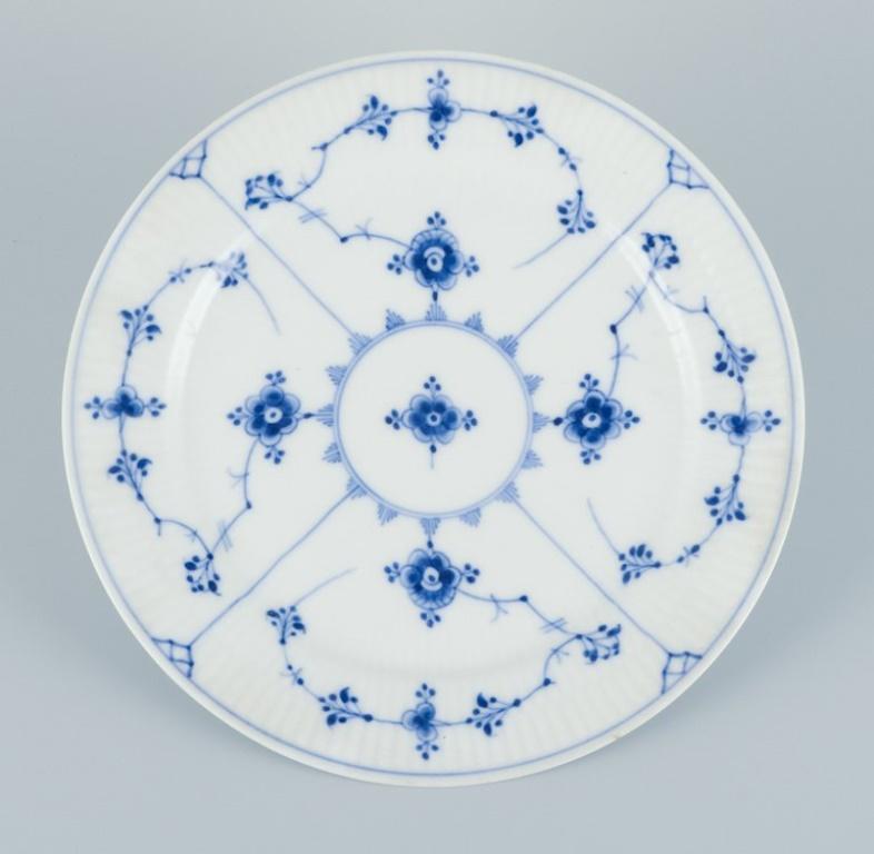 royal copenhagen blue fluted plain dinner plate