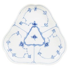 Royal Copenhagen. Blue Fluted Plain triangular dish in porcelain. 1965