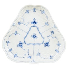 Royal Copenhagen. Blue Fluted Plain triangular dish in porcelain. 1965