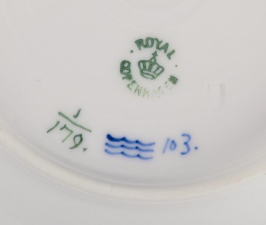 Hand-Painted Royal Copenhagen Blue Fluted Plain. Two plates in porcelain.