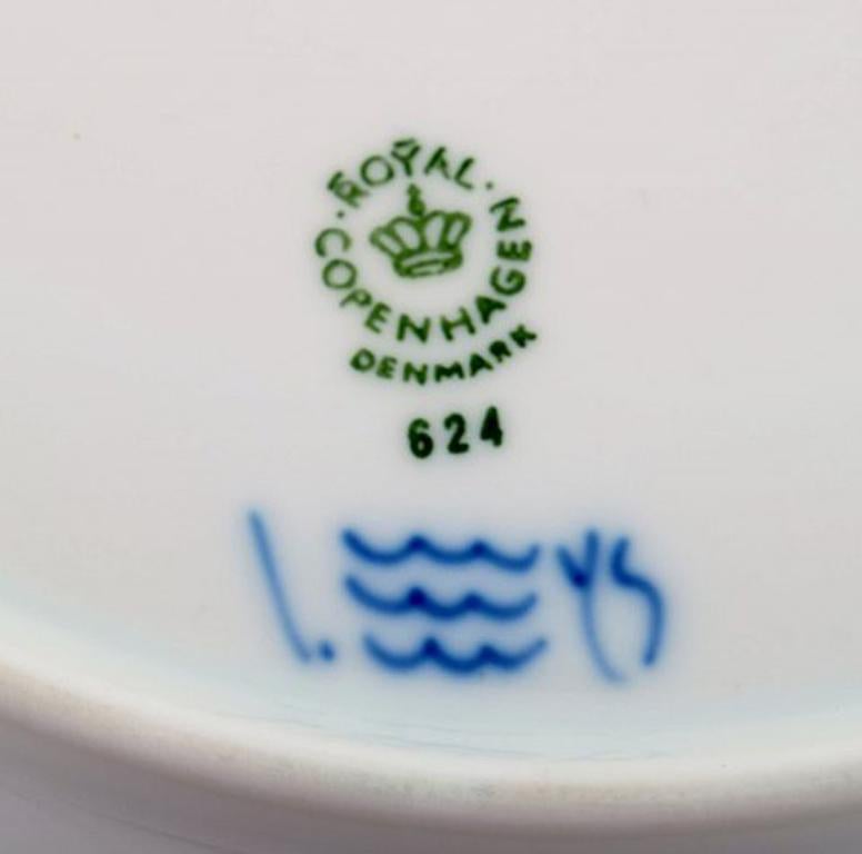 Danish Royal Copenhagen Blue Painted Pricess Dinner Plate in Porcelain, 18 Pieces