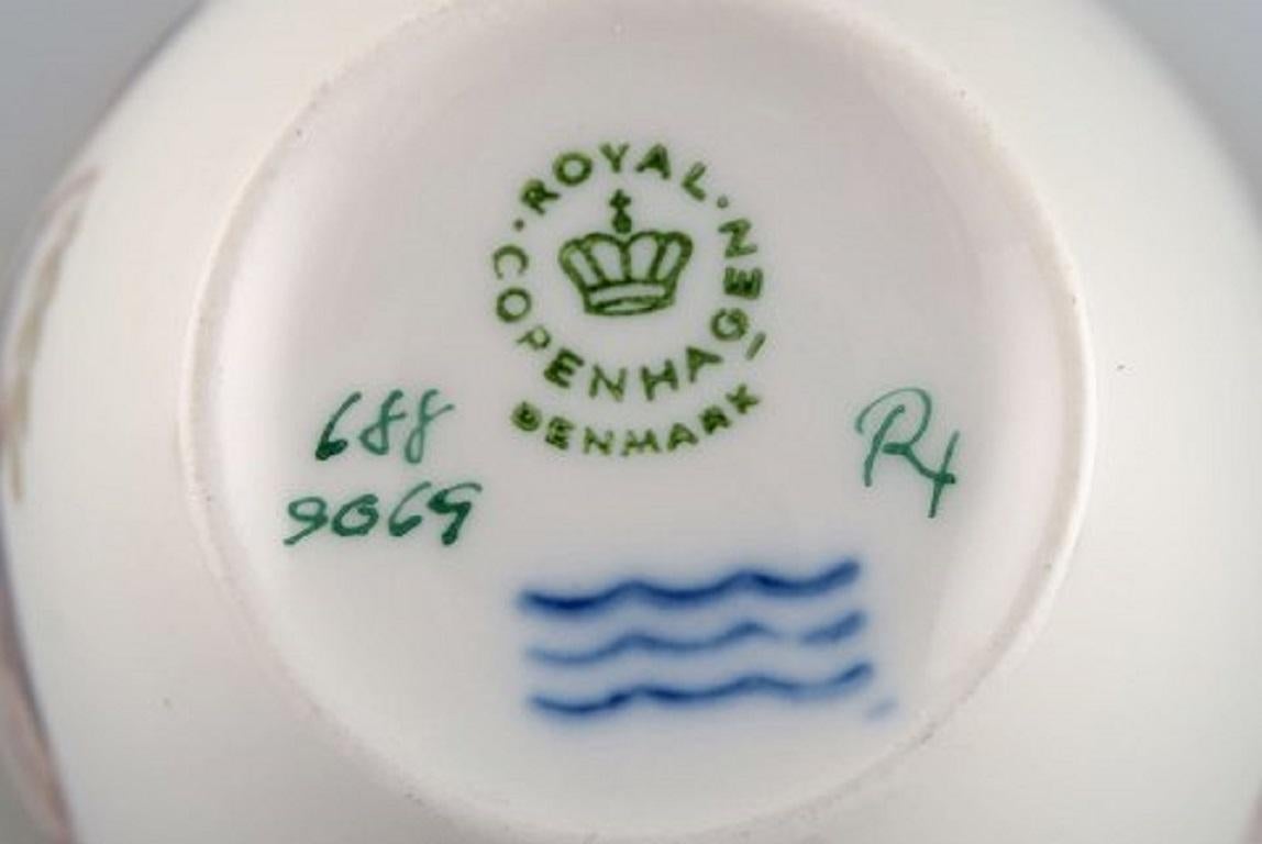 Royal Copenhagen Brown Rose Coffee Service for Six People, 1960s For Sale 2