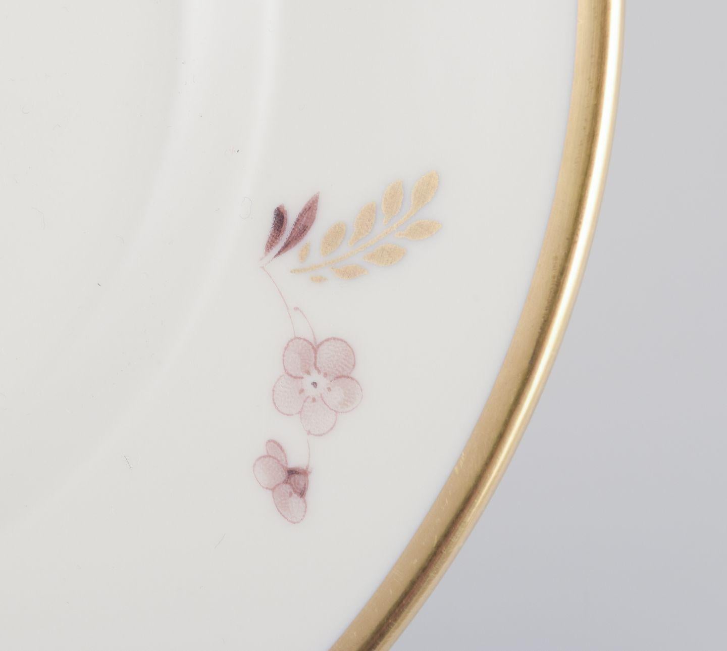 Smaltato Royal Copenhagen Brown Rose. Set of twelve cake plates in porcelain. in vendita