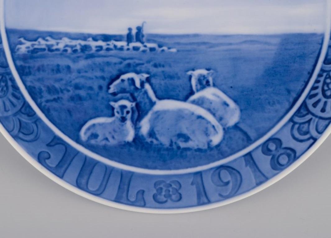 Royal Copenhagen Christmas Plate from 1918.
Marked.
First factory quality.
In perfect condition.
Diameter: 17,8 cm.