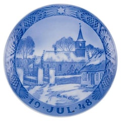 Plato de Navidad Royal Copenhagen de porcelana. Fechada en 1948.