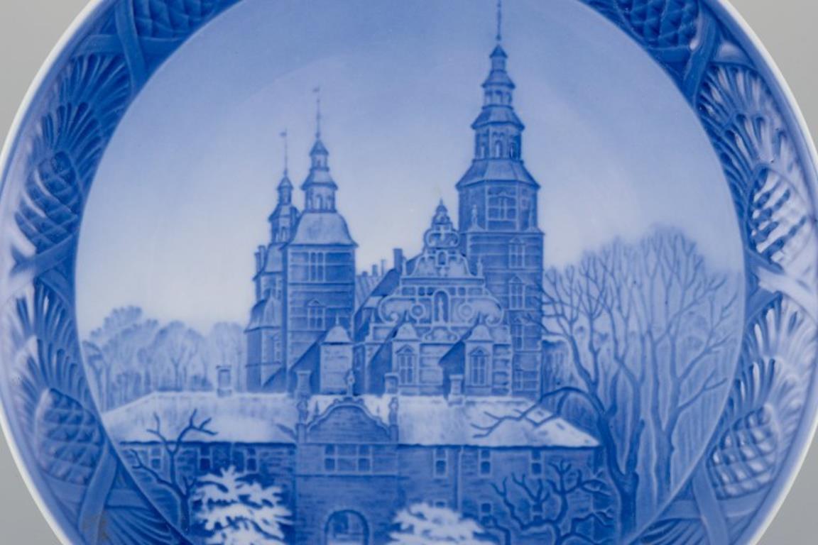 Platos de Navidad de Royal Copenhagen de 1952 y 1956. en venta 2