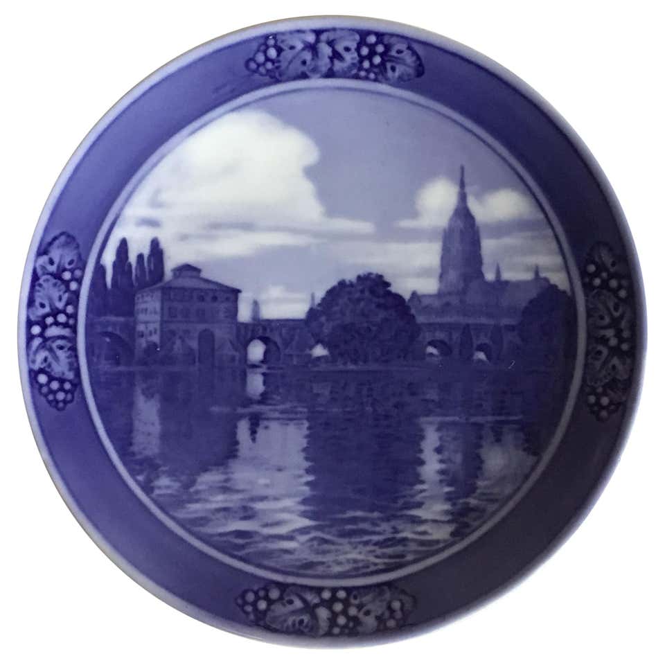 Royal Copenhagen Commemorative Plate from 1914 RC-CM150 For Sale at 1stDibs