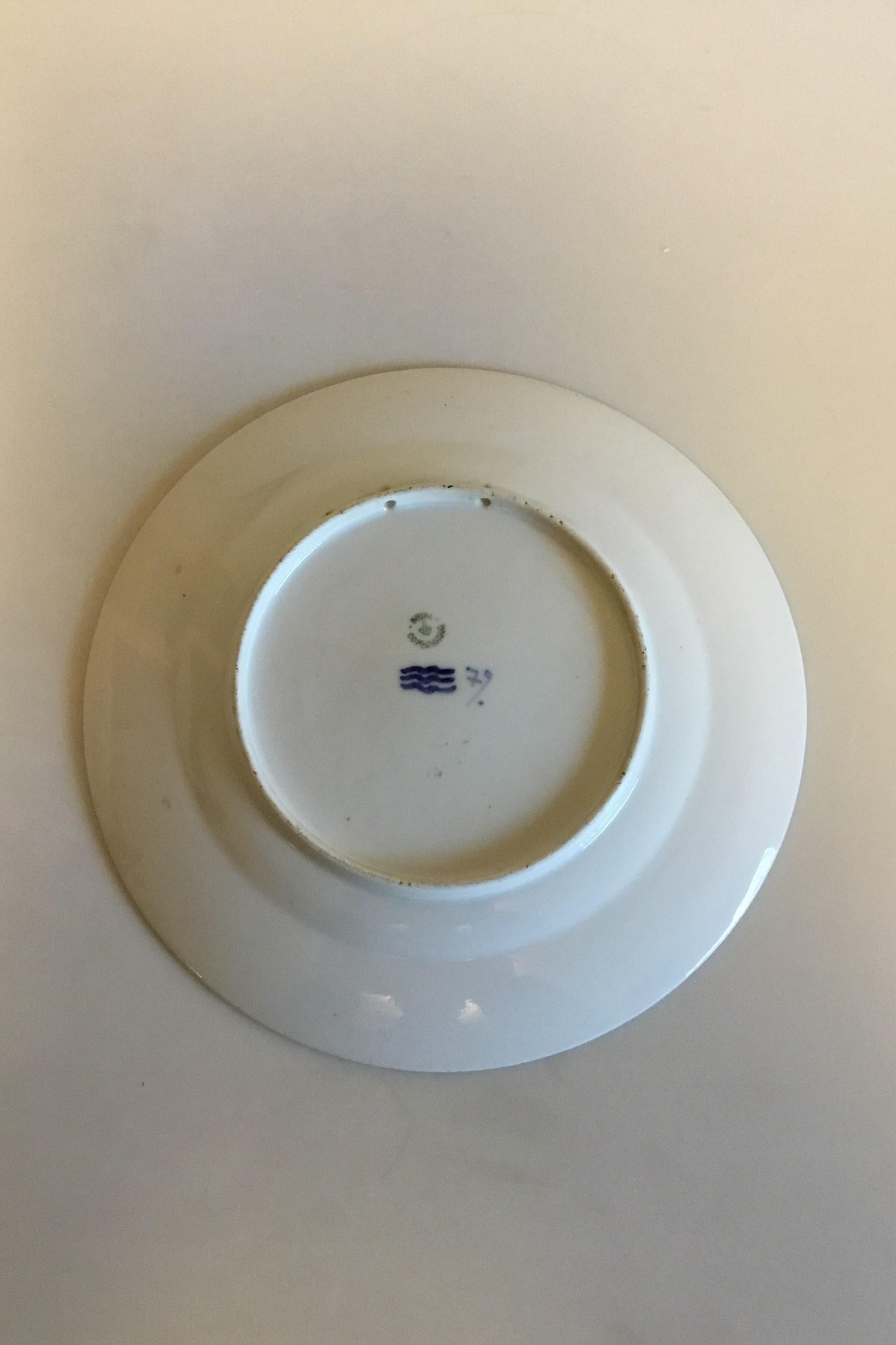 Royal Copenhagen commemorative plate from 1918 RC-CM180. Measures 25.5 cm / 10 3/64 in. and is in perfect condition.
    