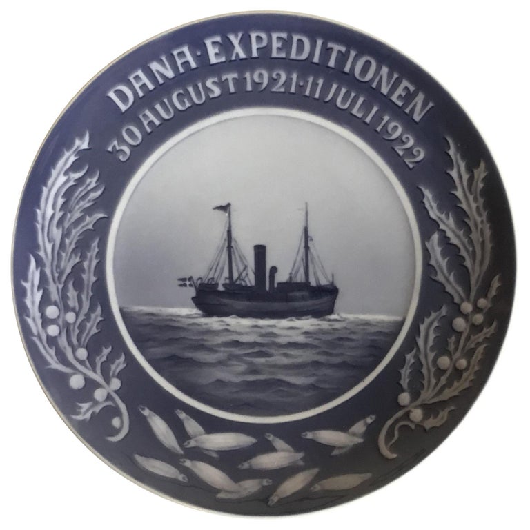 Royal Copenhagen Commemorative Plate from 1922 RC-CM217 Dana Expedition For Sale