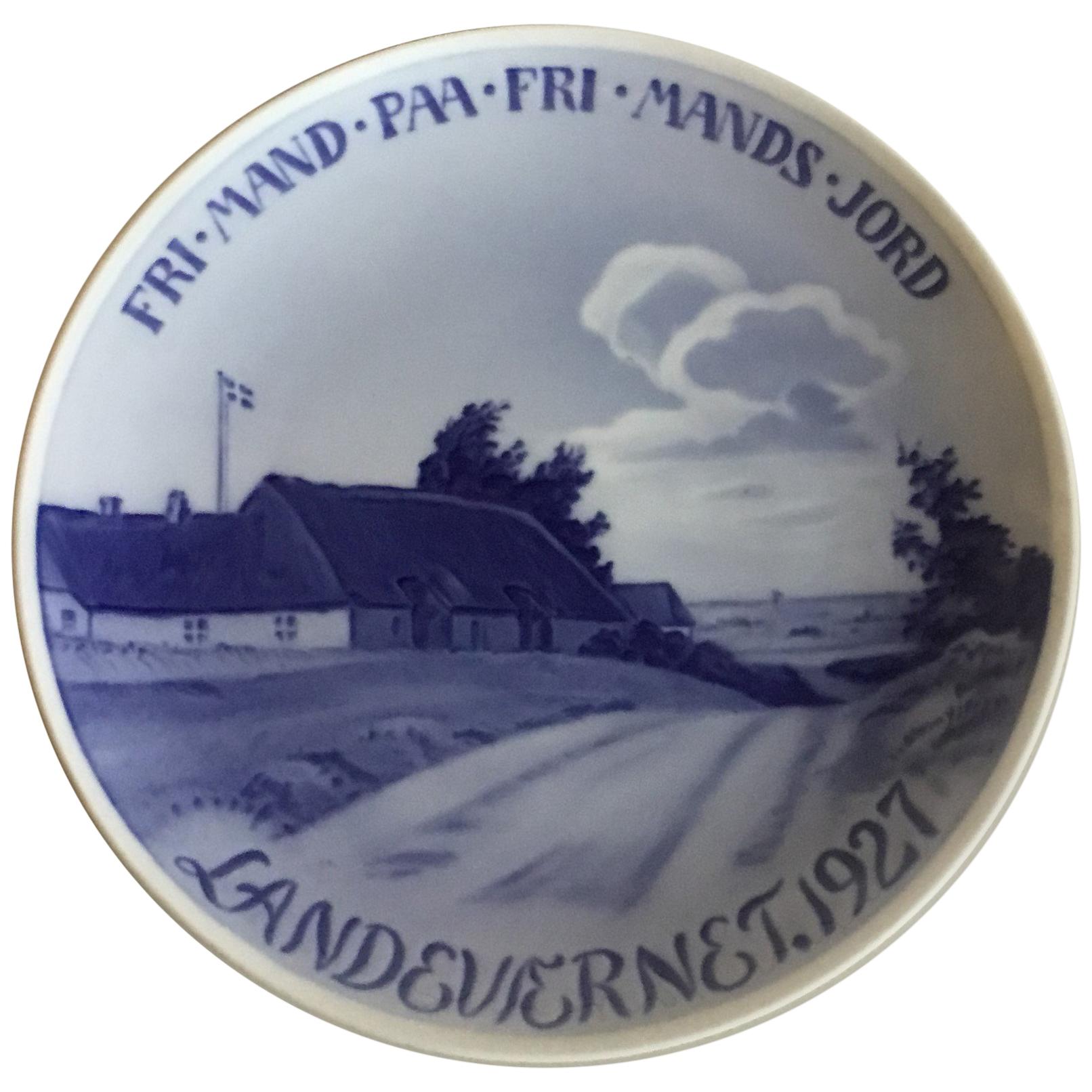 Royal Copenhagen Commemorative Plate from 1927 RC-CM248 For Sale