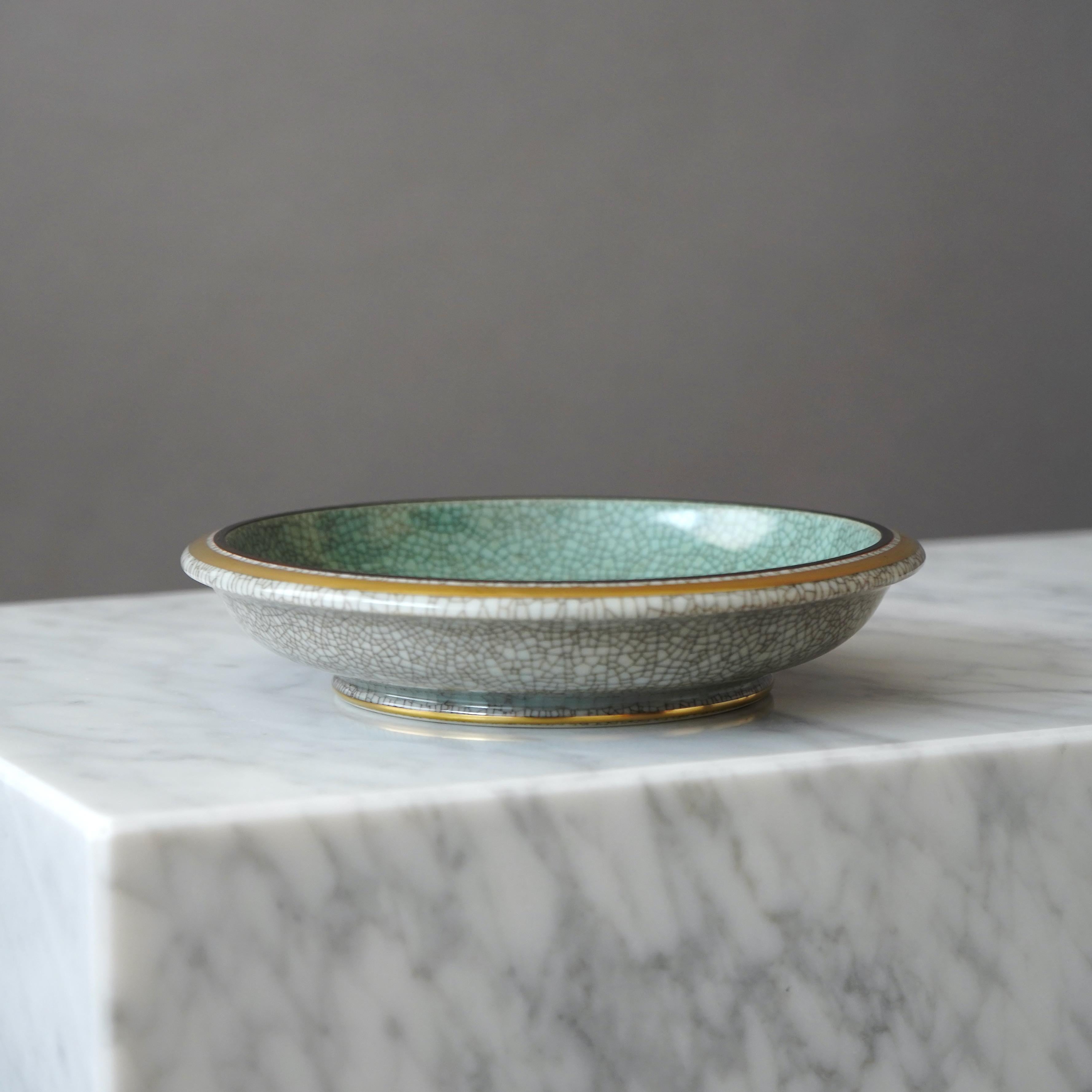 20th Century Royal Copenhagen Crackle Glazed Bowl. Thorkild Olsen, Denmark, 1954. Green Gold. For Sale