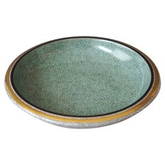 Cuenco esmaltado craquelado Royal Copenhagen. Thorkild Olsen, Dinamarca, 1954. Oro Verde.