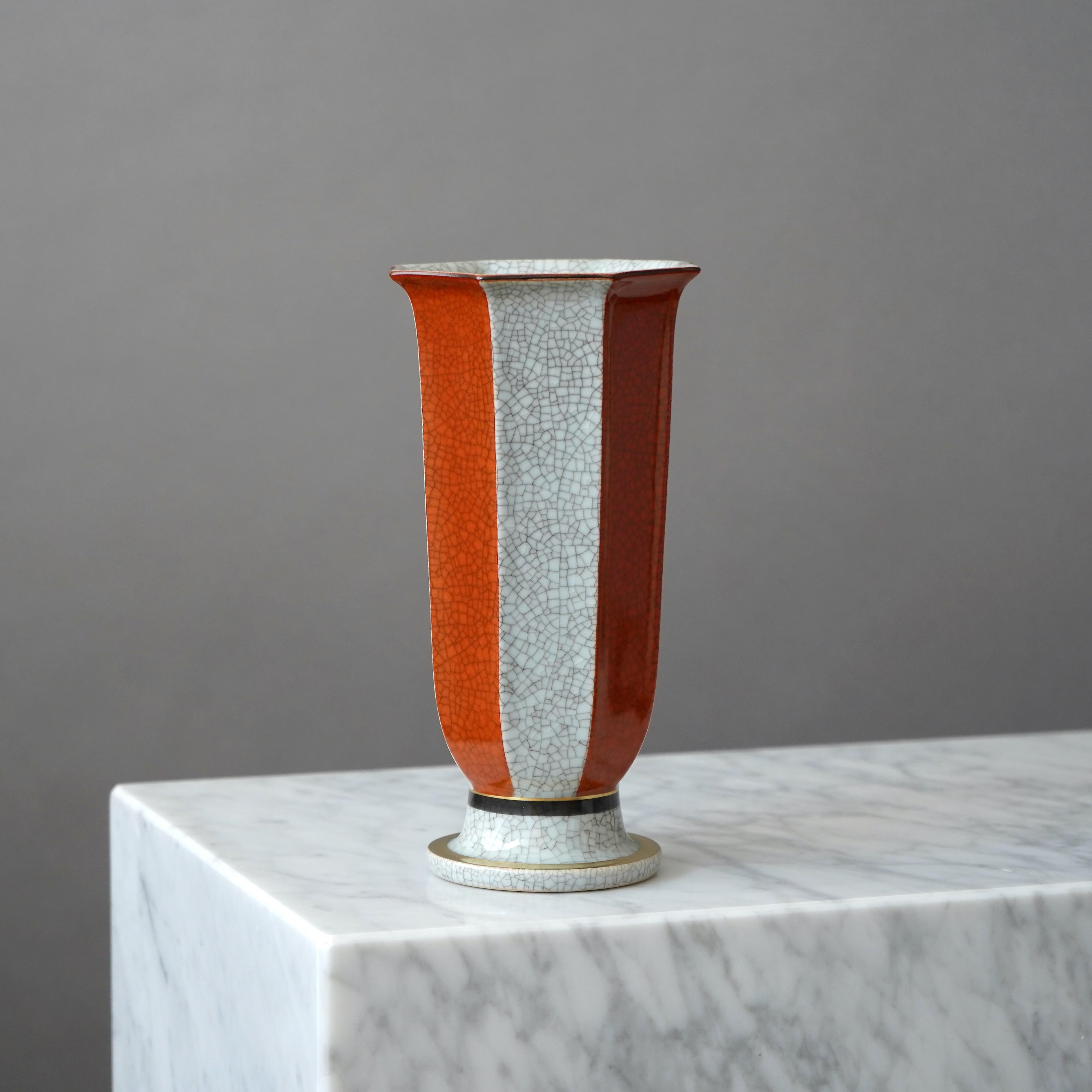 Royal Copenhagen Crackle Glazed Vase. Thorkild Olsen, Denmark, 1950s For Sale 1