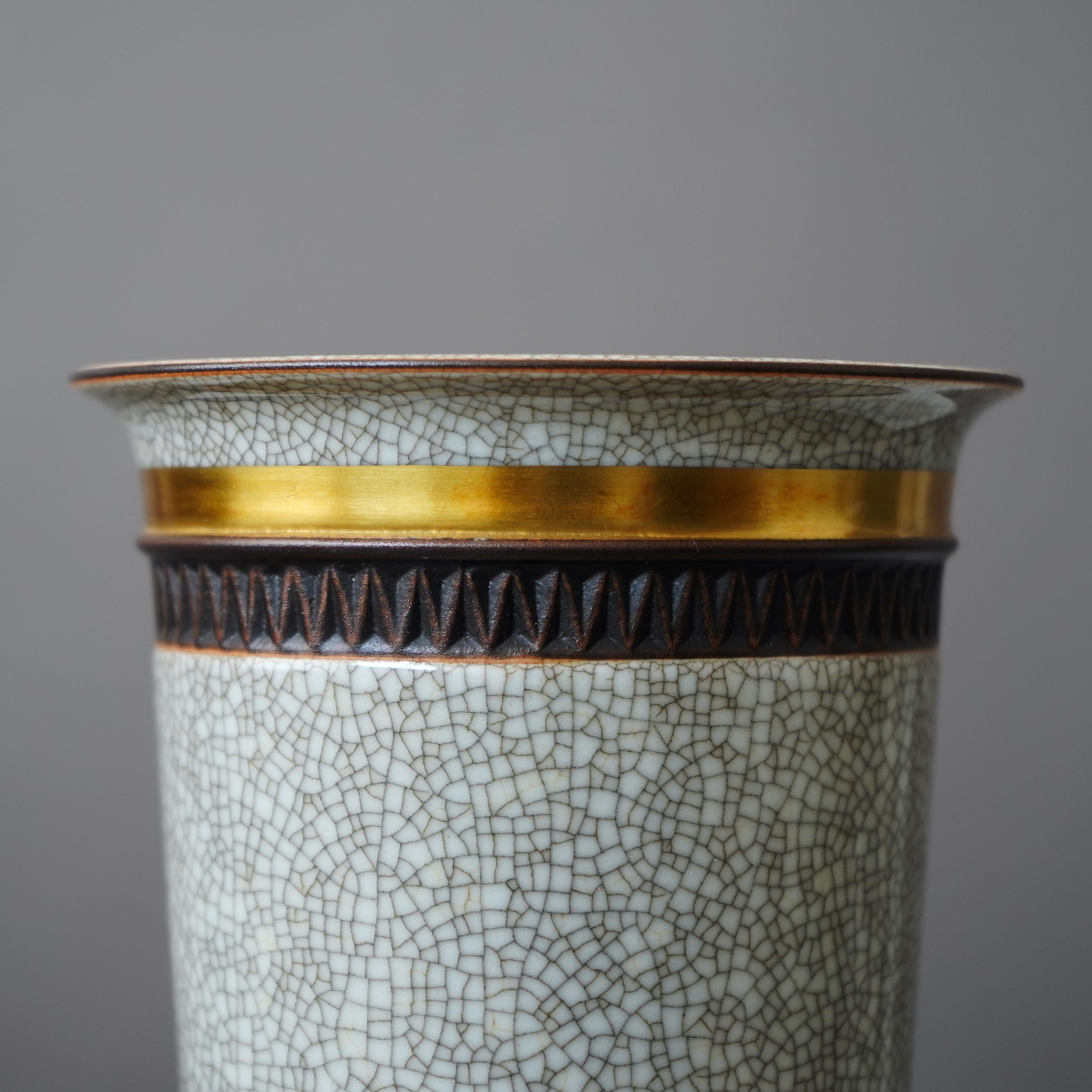 Crackle-Vase, glasiert, Royal Copenhagen. Thorkild Olsen, Dänemark, 1955. (Dänisch) im Angebot