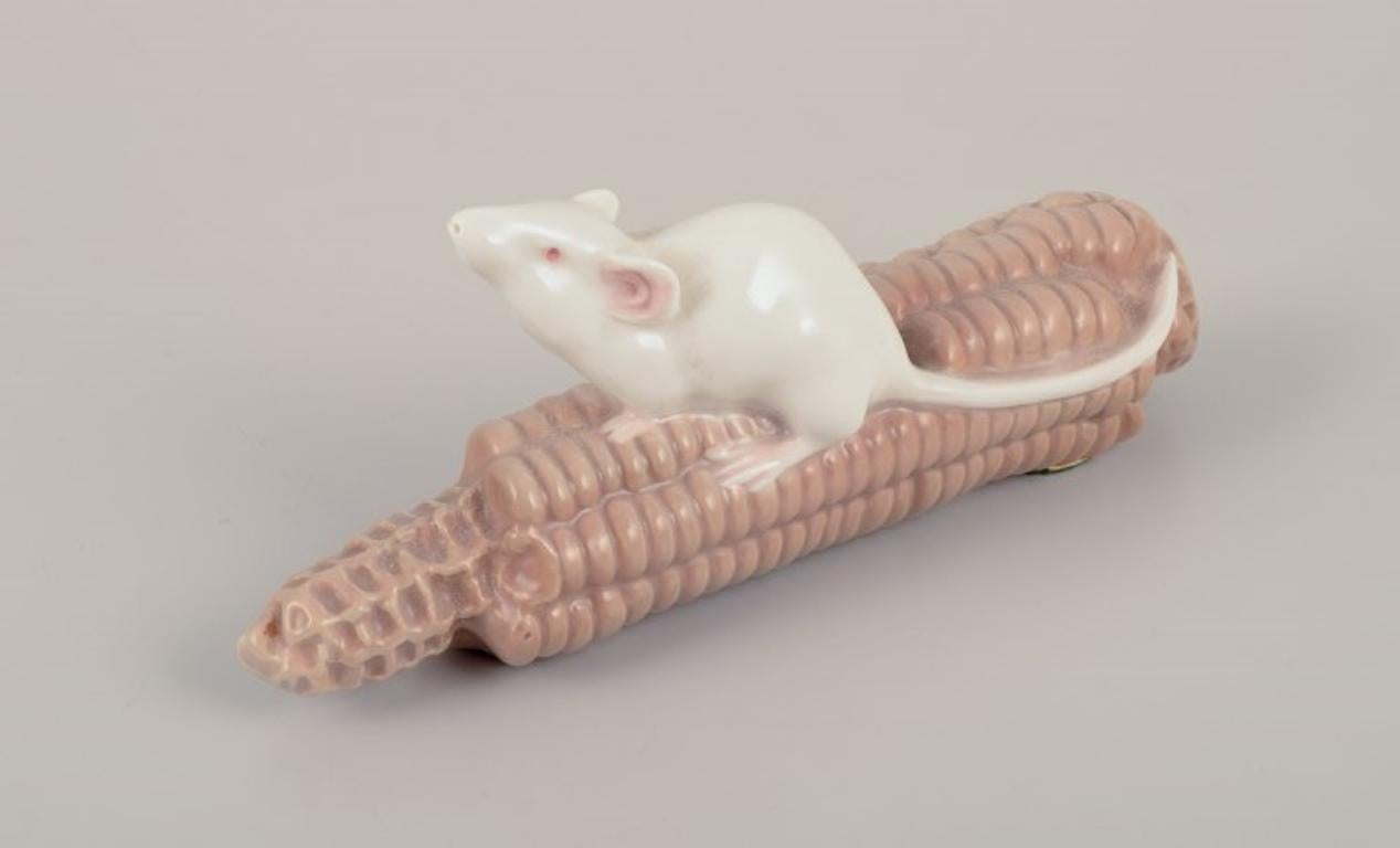 Danish Royal Copenhagen, Denmark. Porcelain figurine of a mouse on a corn cob. For Sale
