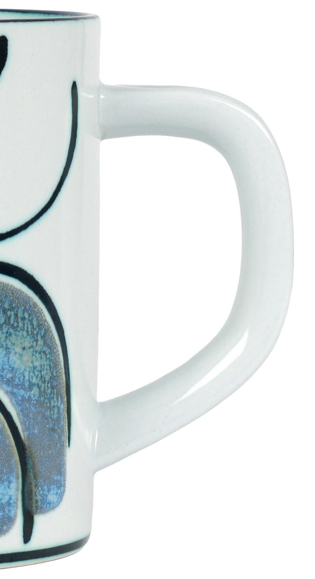 Royal Copenhagen Taza de loza con diseño de Ellen Malmer Año 1974 Glaseado en venta