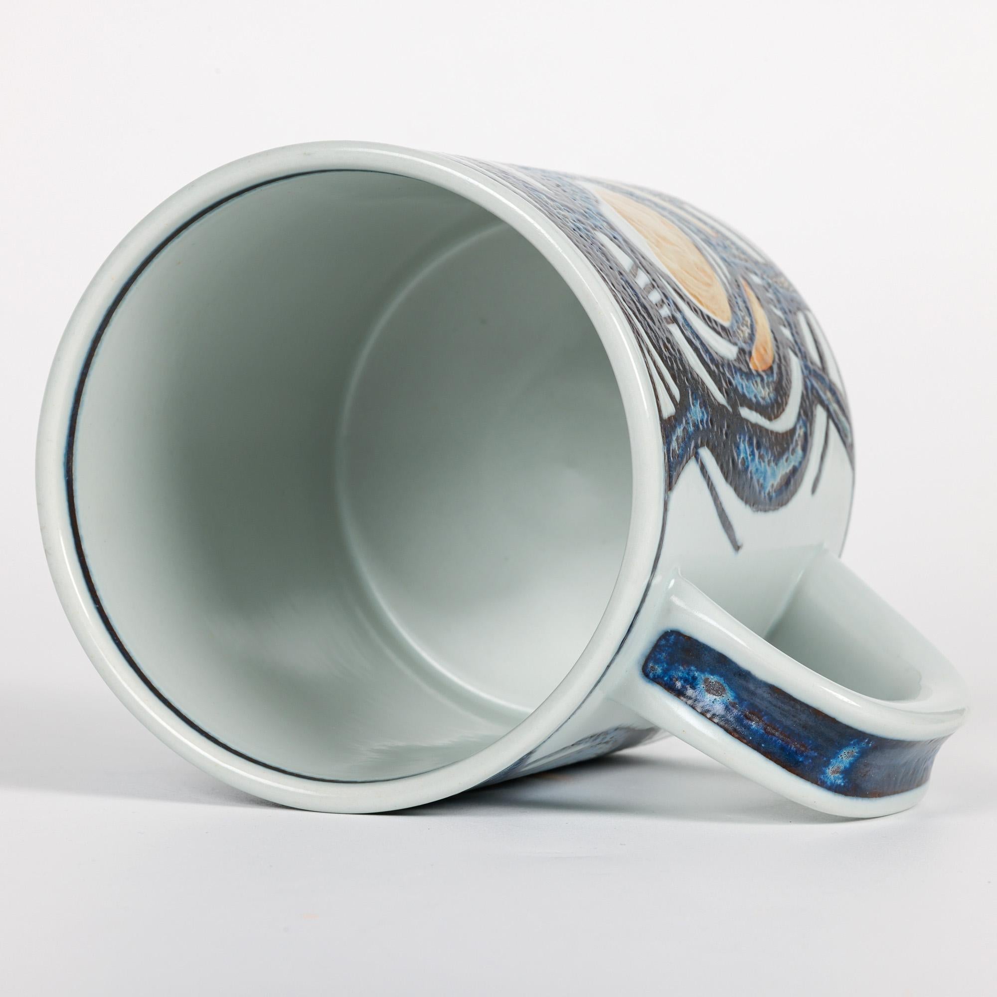 Taza de loza Royal Copenhagen Diseño Gert Hiort Petersen Año 1973 finales del siglo XX en venta