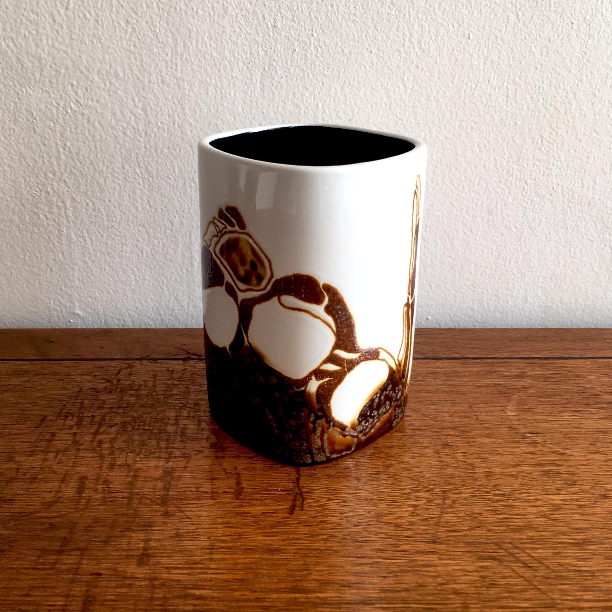 Royal Copenhagen Fajance by Ellen Malmer White and Brown Vase 668/ 3685 In Good Condition In New York, NY