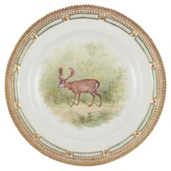 Royal Copenhagen Fauna Danica, dinner plate featuring a motif of a roe deer.