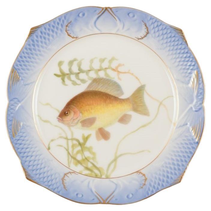 Assiette à poisson Fauna Danica en porcelaine de Royal Copenhagen. Environ 1930 en vente