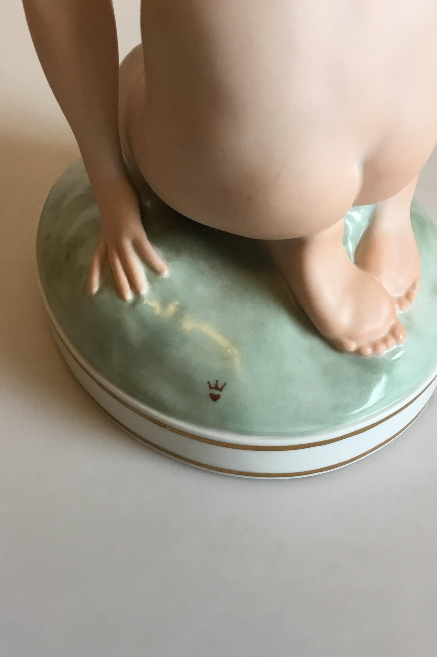 Hand-Painted Royal Copenhagen Figurine of Girl with Mirror No 1244 For Sale