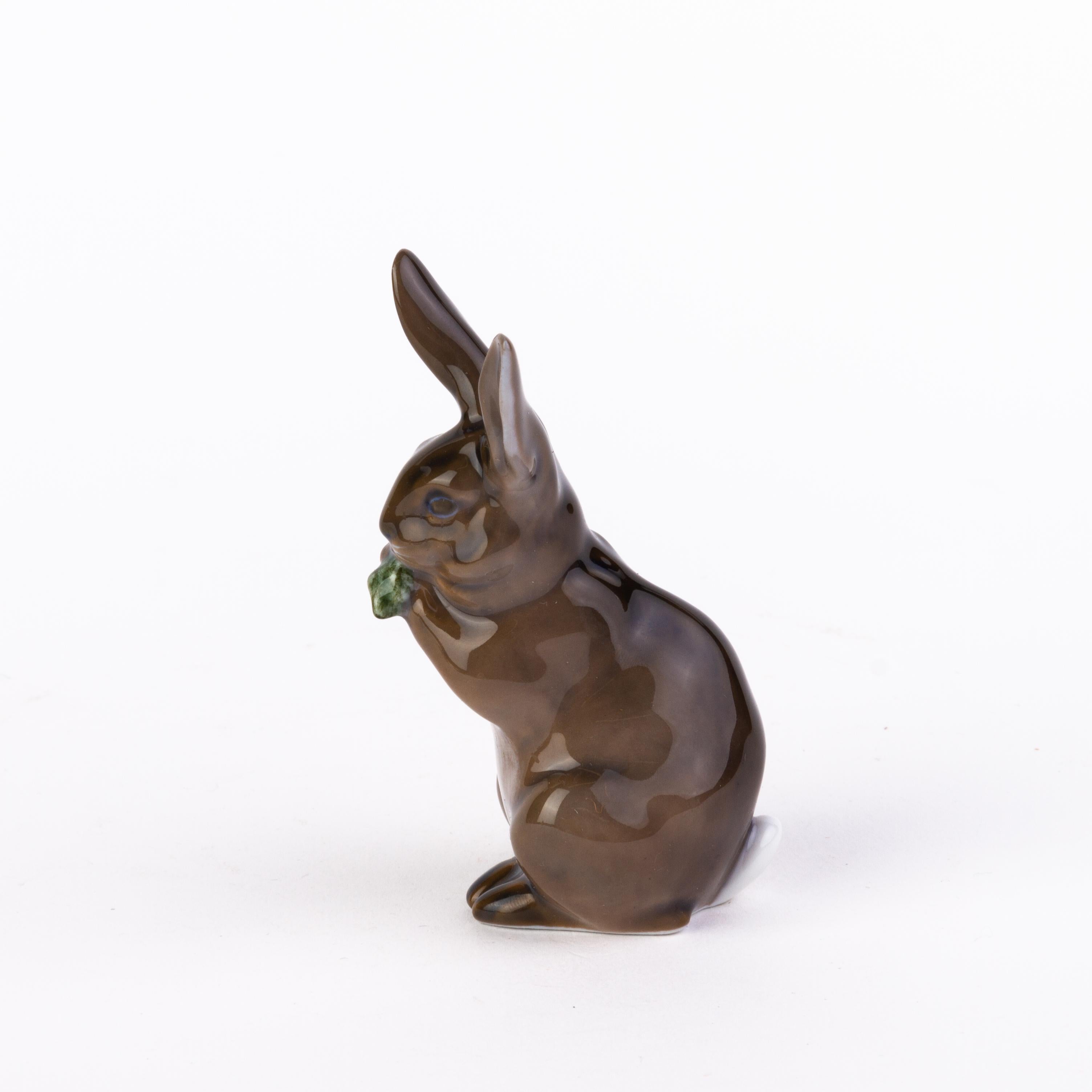 Royal Copenhagen Fine Denmark Porcelain Figure Rabbit 1019 In Good Condition For Sale In Nottingham, GB