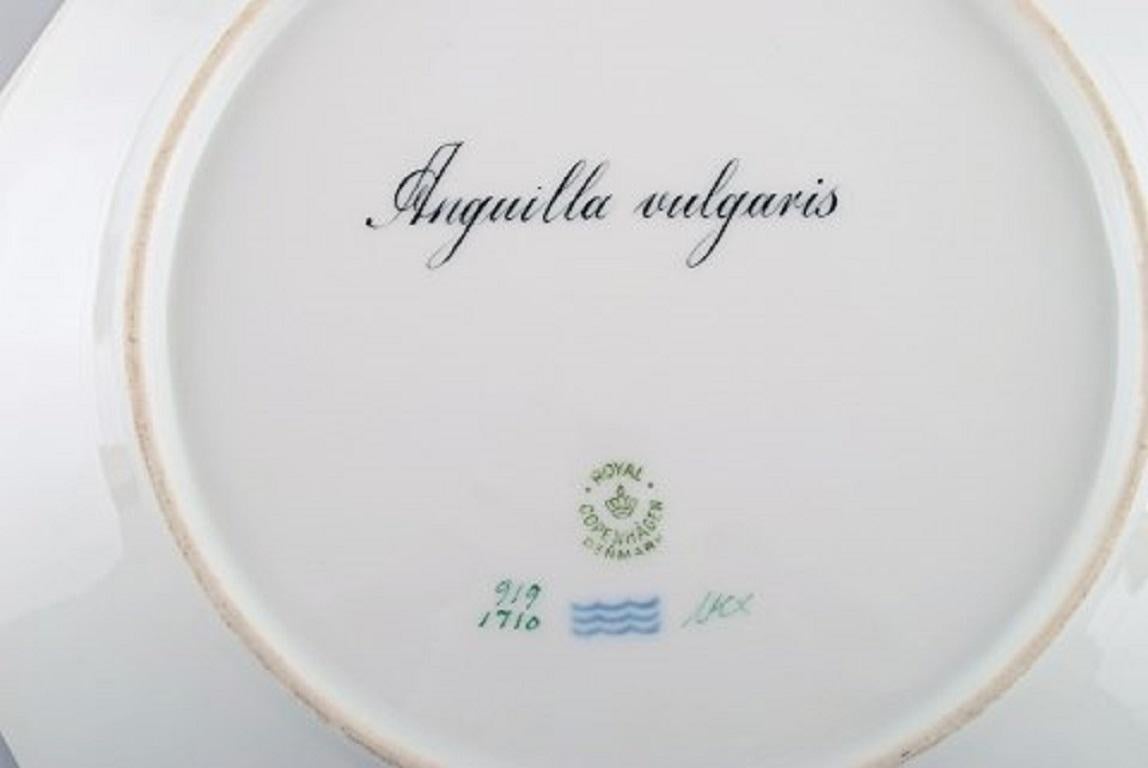 Hand-Painted Royal Copenhagen Fish Plate with Green Edge, Gold Decoration and Fish Motif For Sale