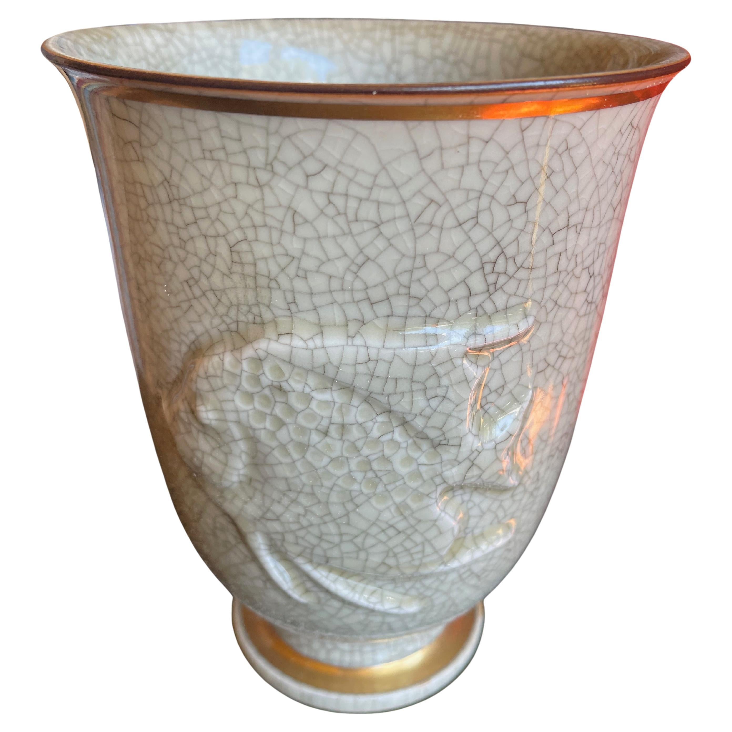 "Royal Copenhagen" Fischvase, Craquelé-Glasur. Design Thorkild Olsen. 1940er Jahre.