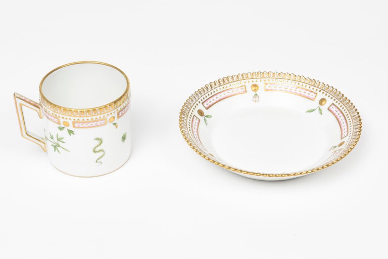 Royal Copenhagen Flora Chocolate Cup and Smooth Saucer Medicago Minima L.  3513 For Sale at 1stDibs | minima porcelain jewelry