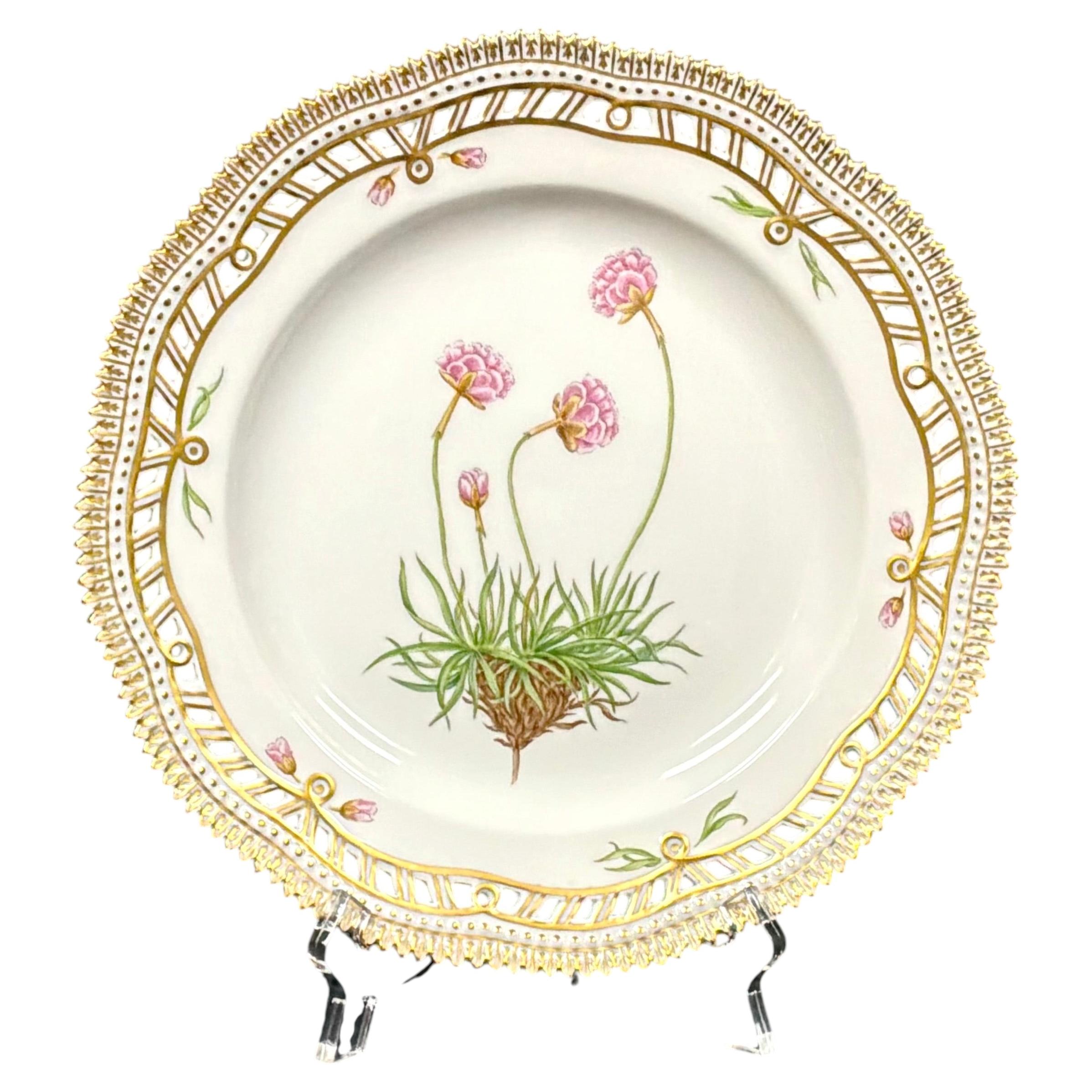 Royal Copenhagen Flora Danica 9" Plate, Armeria sibirica Turcz, Gilt Border