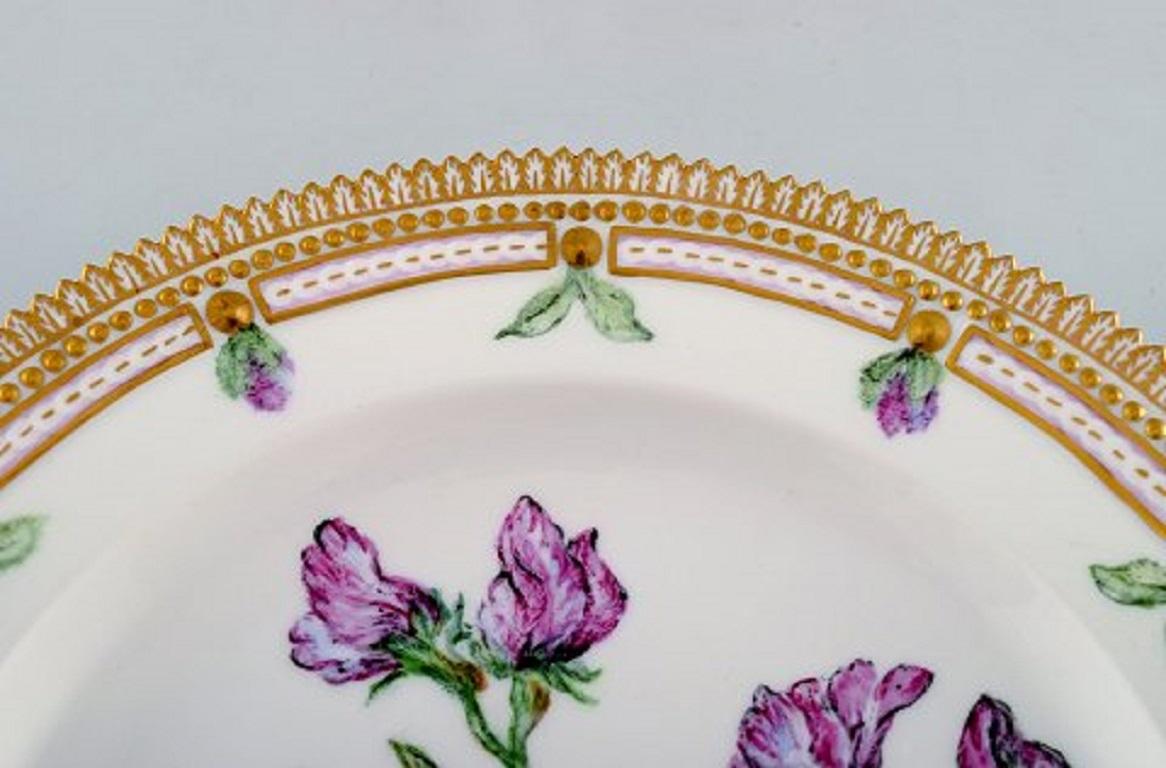 Neoclassical Royal Copenhagen Flora Danica Dinner Plate, Dated 1962