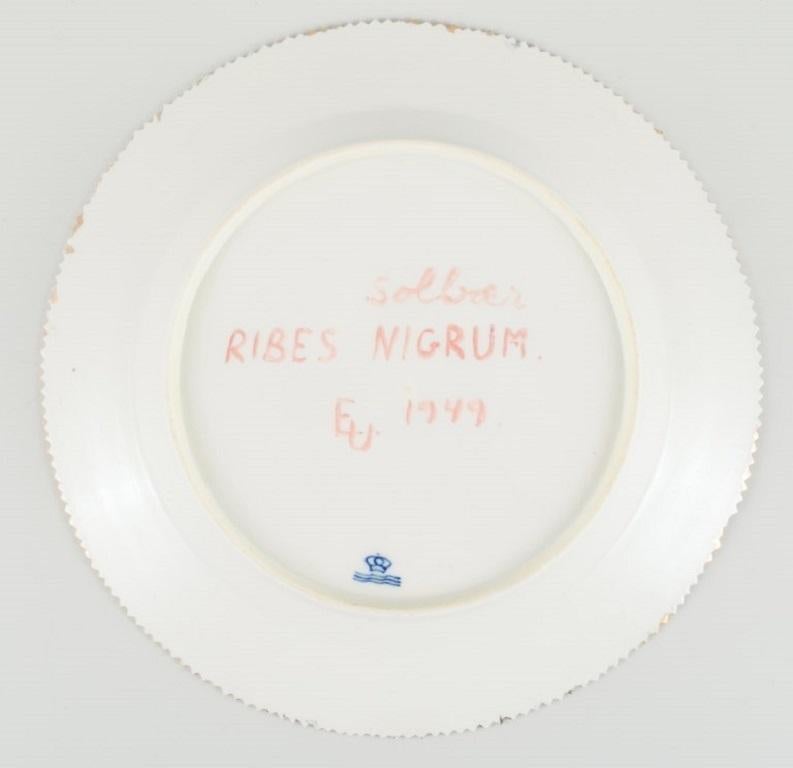 Royal Copenhagen Flora Danica Dinner Plate in Hand-Painted Porcelain 1