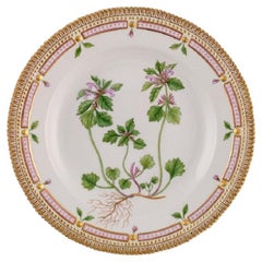 Royal Copenhagen Flora Danica Dinner Plate in Hand-Painted Porcelain