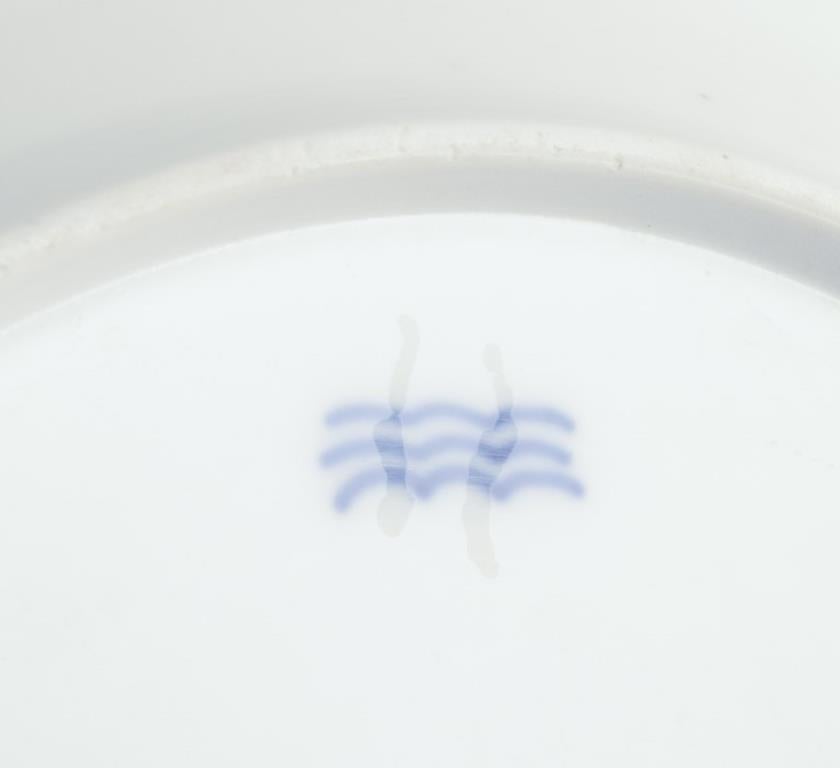 Royal Copenhagen Flora Danica. Dinner plate in porcelain, dated 1921 2