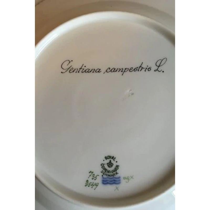 20th Century Royal Copenhagen Flora Danica Dinner Plate No 735/3549 For Sale