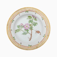 Royal Copenhagen Flora Danica Dinner Plate Rosa Suavifolia Lighf