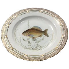 Royal Copenhagen Flora Danica Fish Plate #19/3549