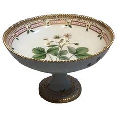 Royal Copenhagen Flora Danica Footed Bowl No 3588