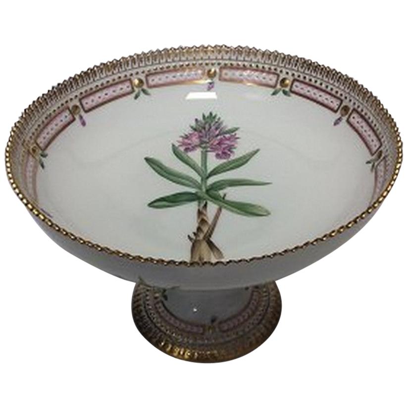 Royal Copenhagen Flora Danica Footed Bowl No 3588 a For Sale