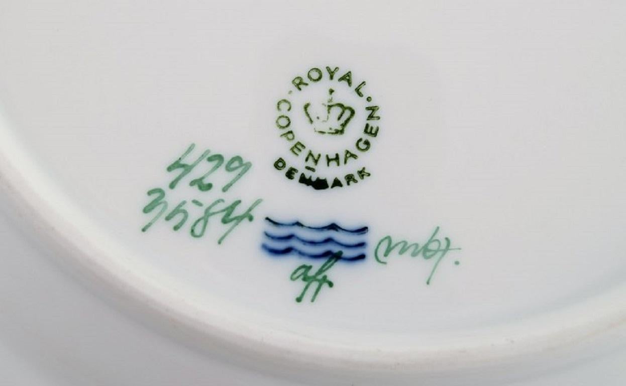 Hand-Painted Royal Copenhagen Flora Danica Fruit Plate in Openwork Porcelain, Dated 1967 For Sale