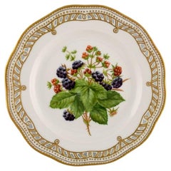 Vintage Royal Copenhagen Flora Danica fruit plate in openwork porcelain. Dated 1968