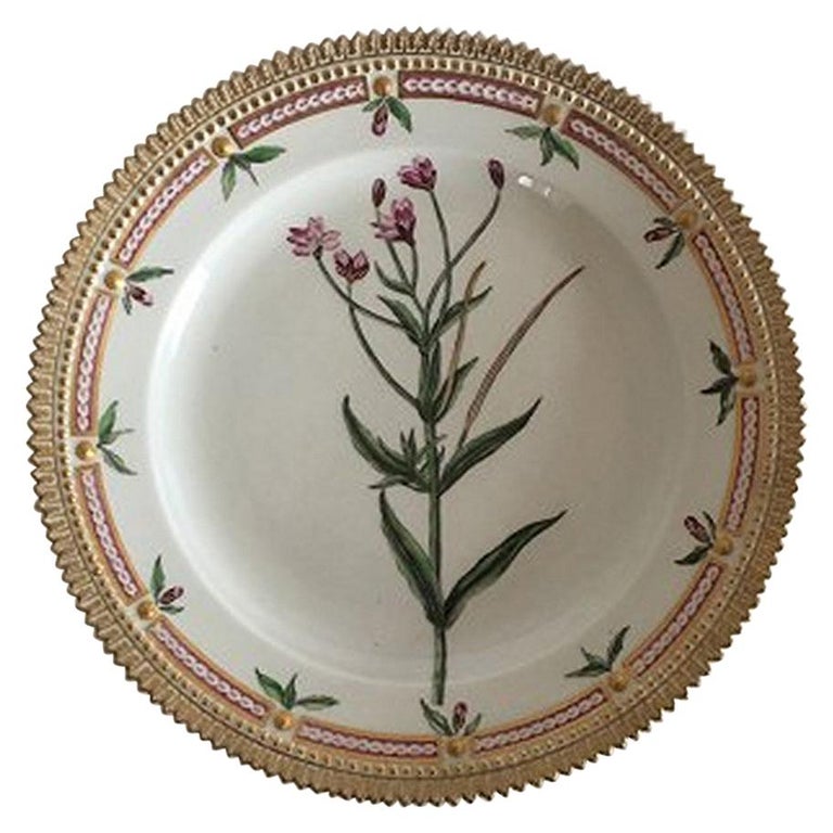 Royal Copenhagen Flora Danica Lunch Plate Rare Arnold Krog Production, 1904 For Sale