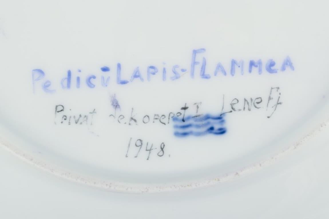 Porcelain Royal Copenhagen Flora Danica. Lunch plate in hand-painted porcelain, 1948