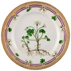 Royal Copenhagen Flora Danica Lunch Plate Model Number 20/3550