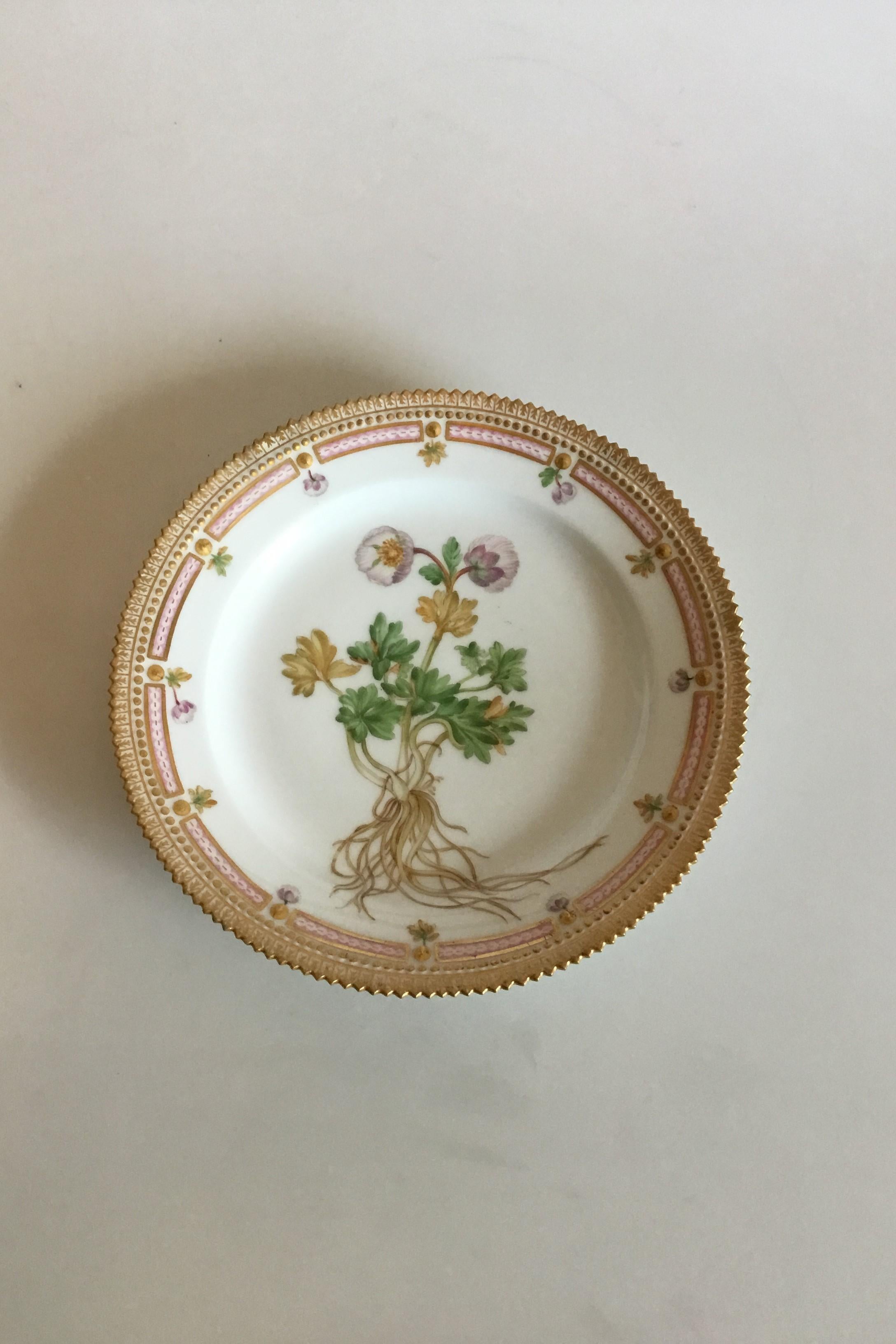 Art Nouveau Royal Copenhagen Flora Danica Lunch Plate No 20/3550