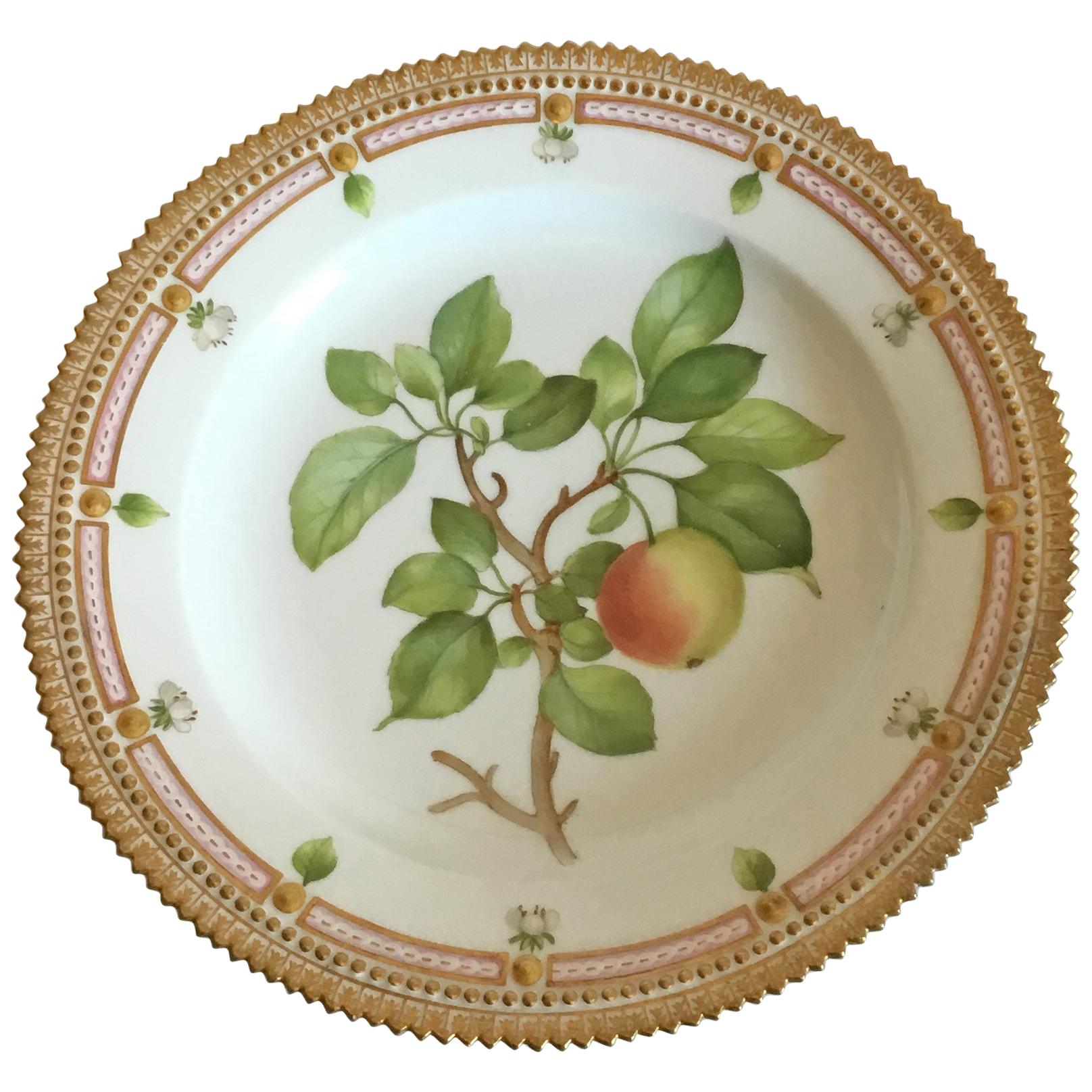 Royal Copenhagen Flora Danica Lunch Plate No 20/3550