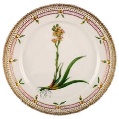 Royal Copenhagen Flora Danica Lunch Plate Number 20/3550
