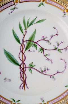 Royal Copenhagen Flora Danica Lunch Plate Number 20/3550