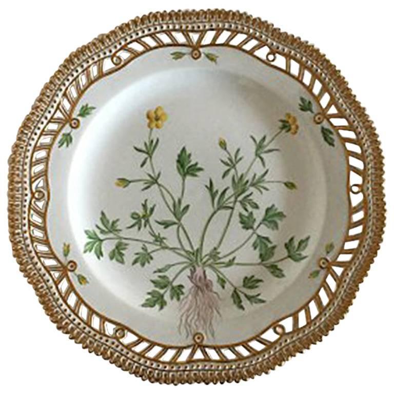 Neoclassical Royal Copenhagen Flora Danica Luncheon Plate with Pierced Border #3554